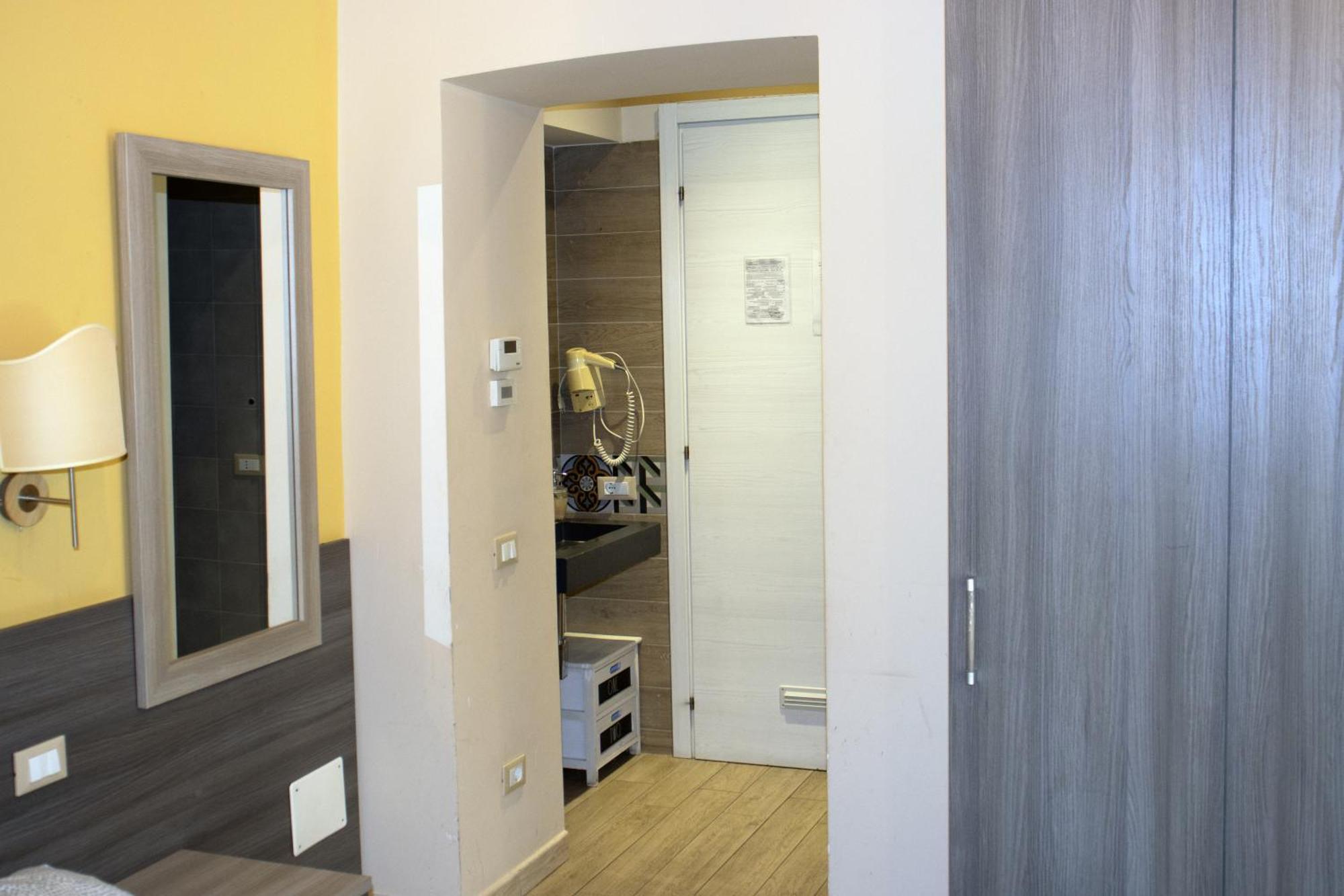 Albergo Locanda Diana Genua Buitenkant foto