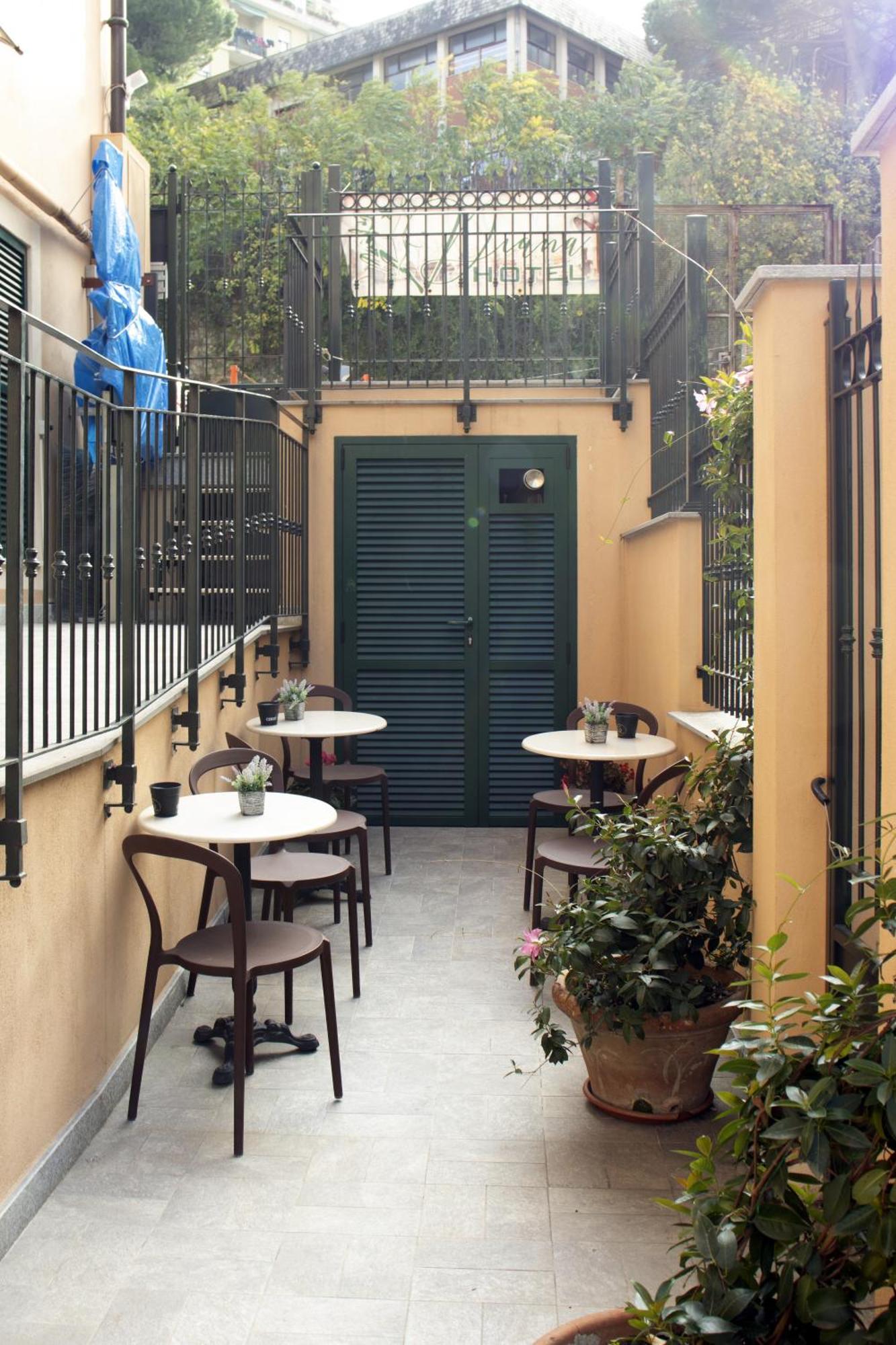 Albergo Locanda Diana Genua Buitenkant foto